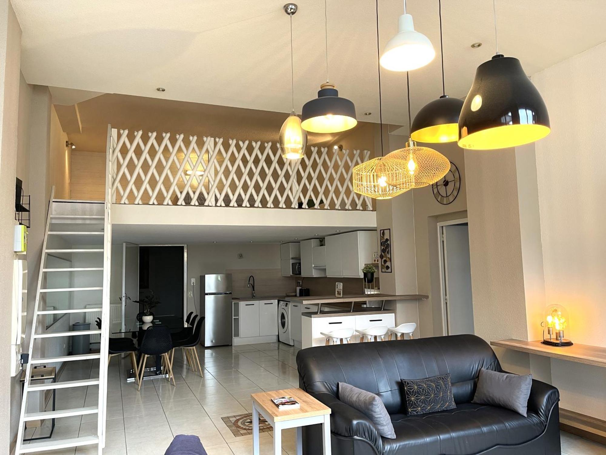 Ferienwohnung Loft Saint Jean Montluçon Exterior foto